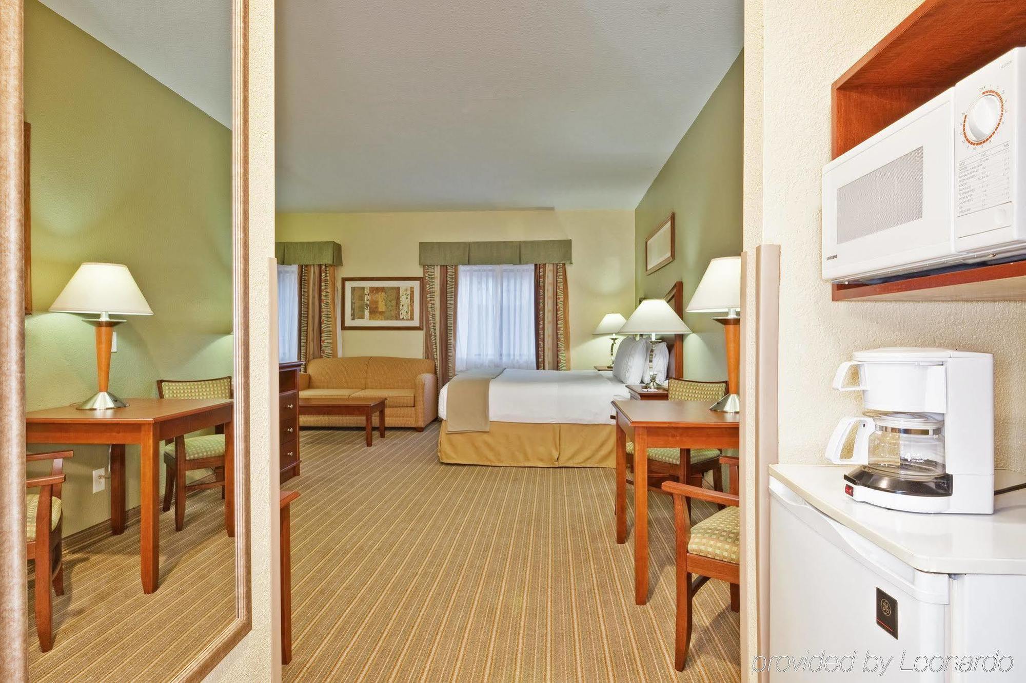 Holiday Inn Express Winfield - Teays Valley Hurricane Quarto foto
